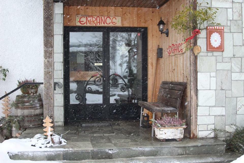 Sportpension Schober Obertraun Esterno foto